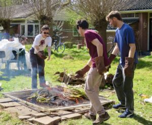 Preparing for calcot grilling